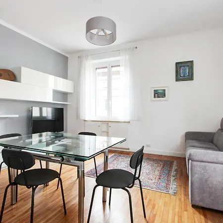 Centro - Tra Pantheon & Trastevere Apartament