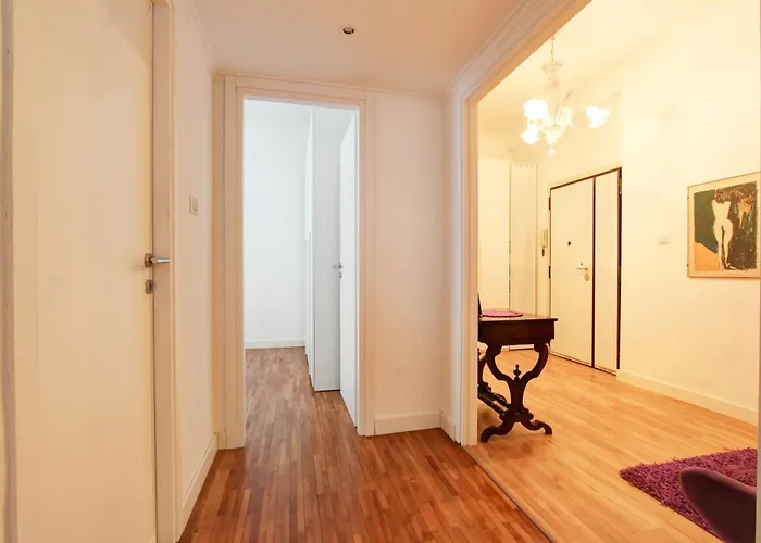 Centro - Tra Pantheon & Trastevere 公寓