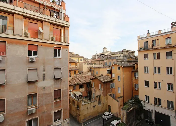 Centro - Tra Pantheon & Trastevere 罗马